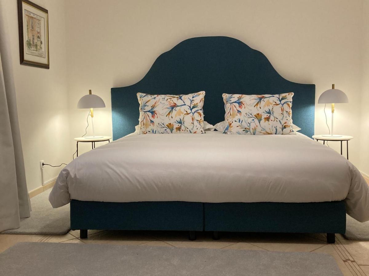 Villa Tranberg Suites Феррейраш Экстерьер фото