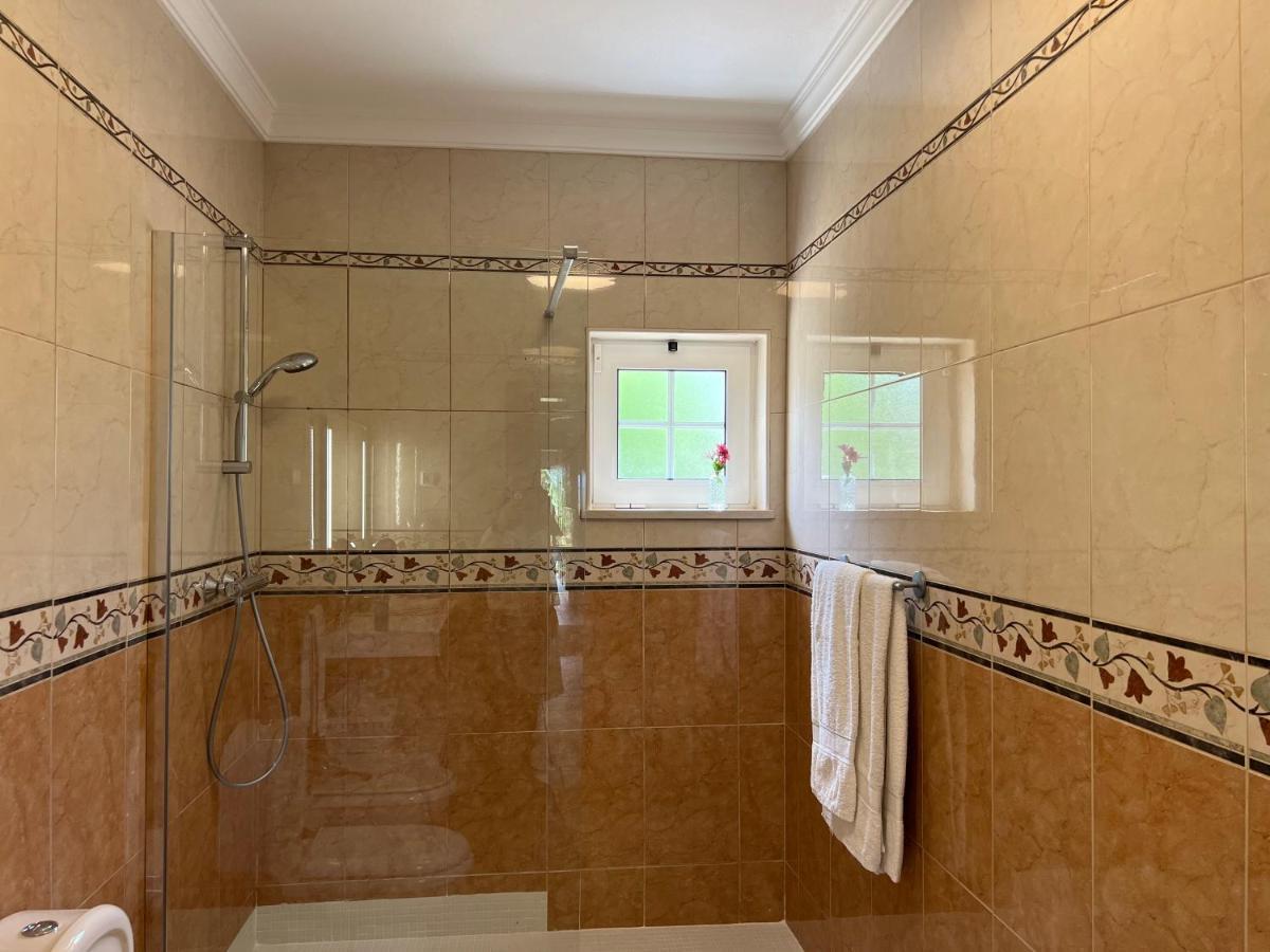 Villa Tranberg Suites Феррейраш Экстерьер фото