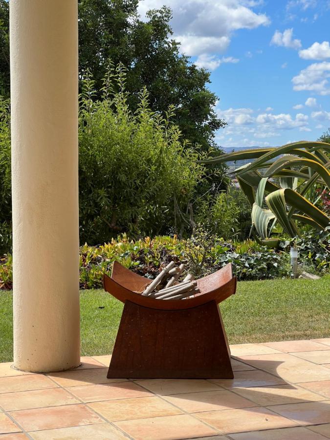 Villa Tranberg Suites Феррейраш Экстерьер фото