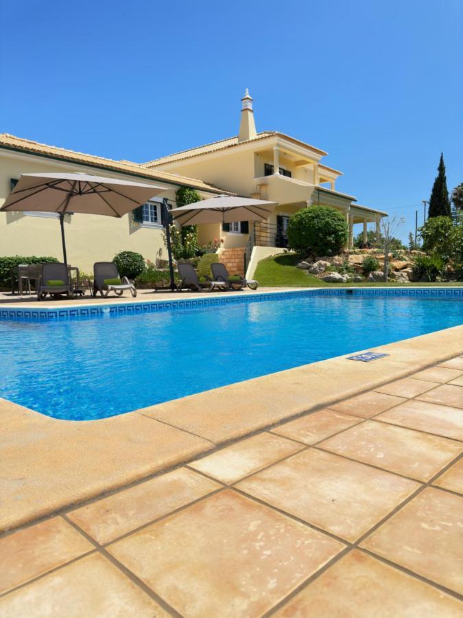 Villa Tranberg Suites Феррейраш Экстерьер фото