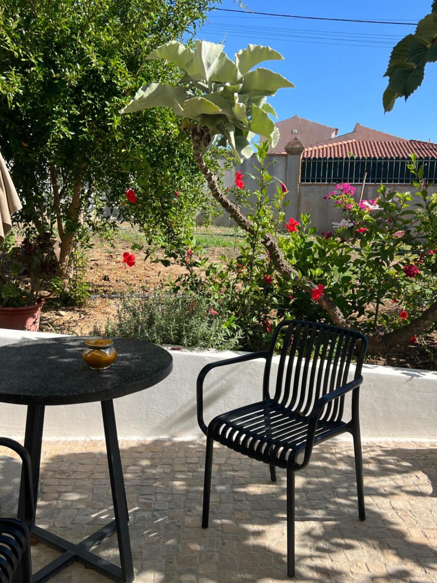 Villa Tranberg Suites Феррейраш Экстерьер фото
